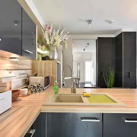 Residenz 11 아파트